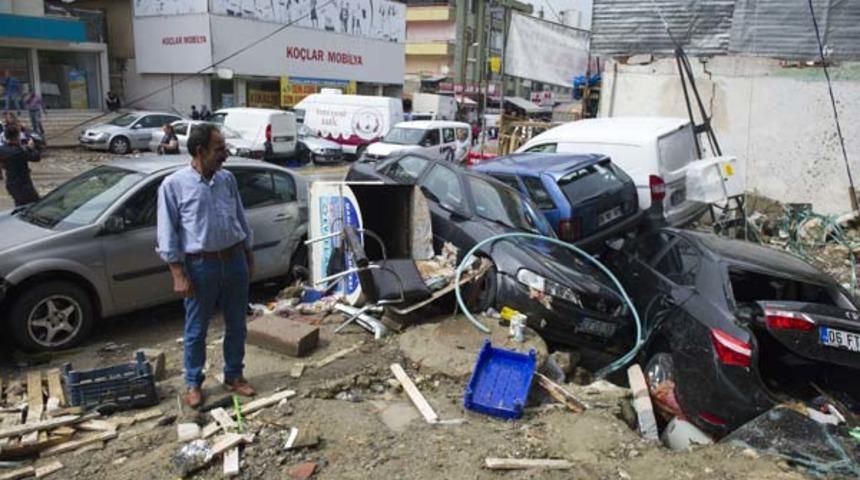 Ankara&rsquo;da 9 dakikada felaket! B&ouml;ylesi 500 yılda bir olur