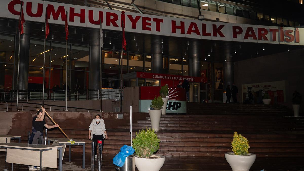 CHP Parti Meclisi nin toplanacağı tarih belli oldu! Kılı&ccedil;daroğlu yla g&ouml;r&uuml;şen eski CHP li vekil duyurdu 6