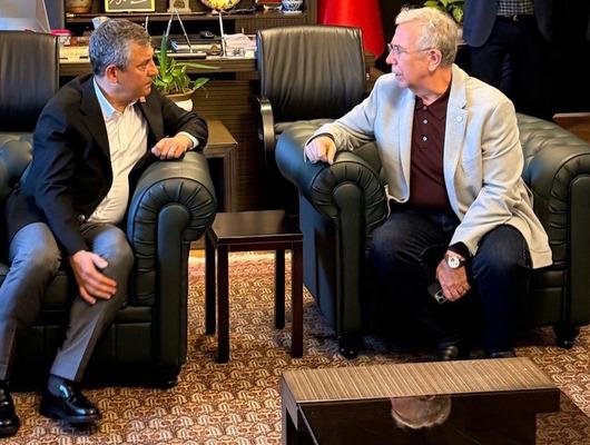 Yavaş'tan &Ouml;zel'e Meclis'te ziyaret! Kılı&ccedil;daroğlu ile g&ouml;r&uuml;şt&uuml; m&uuml;?