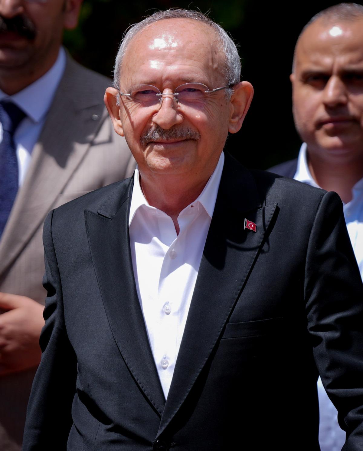 Kılıçdaroğlu nun 10 kişilik ihraç listesini duyurdu! 1