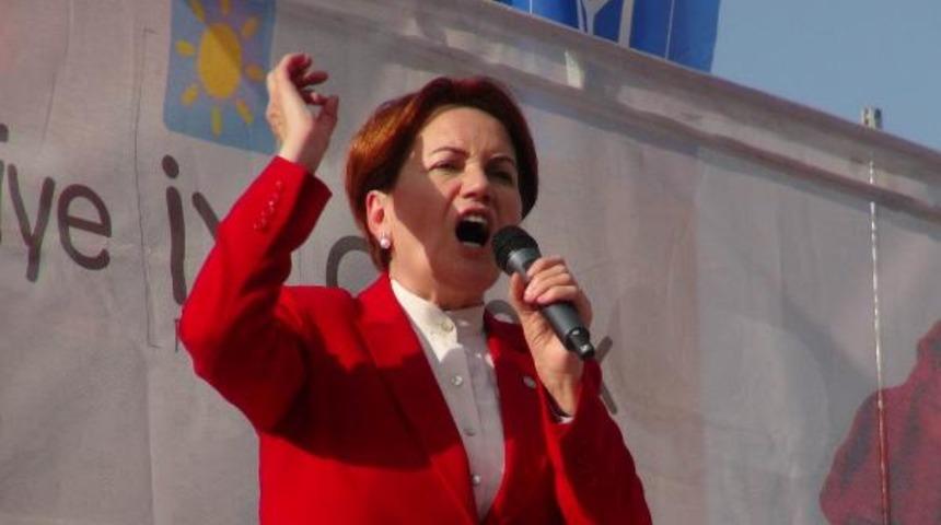 Meral Akşener:  Siz bağırıyorsunuz, olan Binali Bey’e oluyor. Onu azarlıyor