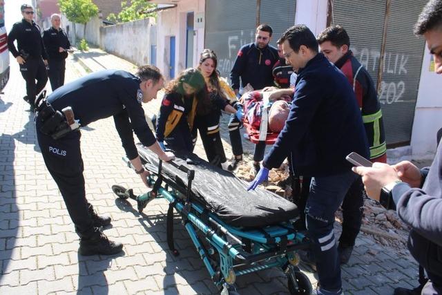 Balkonu çöken bina mühürlendi 2