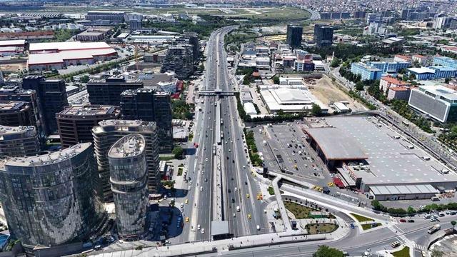 Bayram tatili İstanbul’u boşalttı