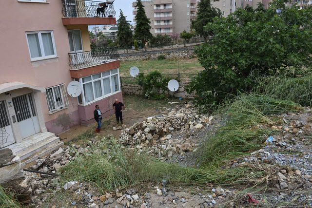 Kuşadası'nı sağanak vurdu (2)