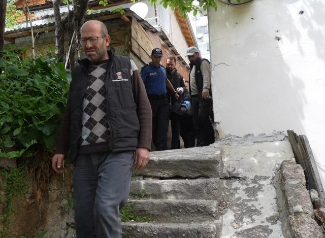 Gümüşhane’de 19 yaşındaki genç kız evinde ölü bulundu 2