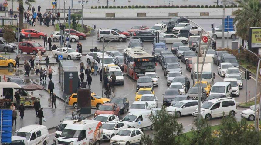 Samsun&rsquo;da Kurban Bayramı &ouml;ncesi trafik uyarısı
