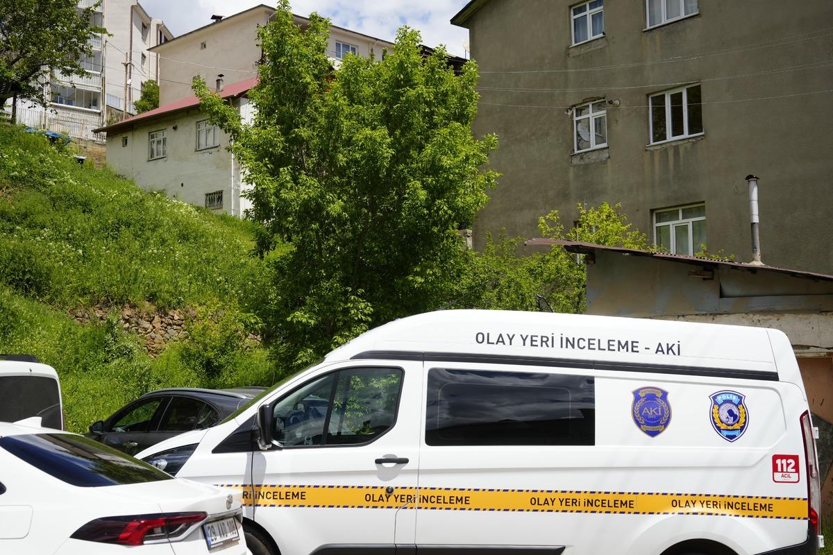 19 yaşındaki Rabia ölü bulundu! Yakınları sinir krizi geçirdi 2