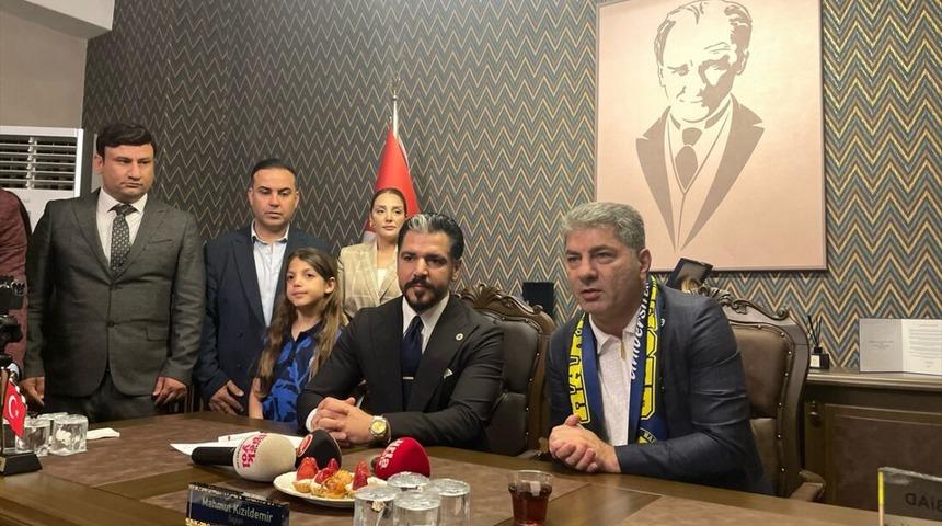 Fenerbah&ccedil;e Kul&uuml;b&uuml; Başkan Adayı Safi, Şanlıurfa'da konuştu
