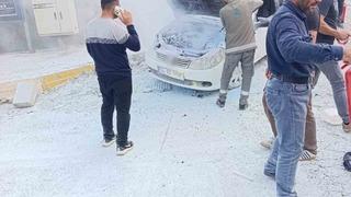Son dakika: Diyarbakır&rsquo;da seyir halindeki ara&ccedil; alevlere teslim oldu