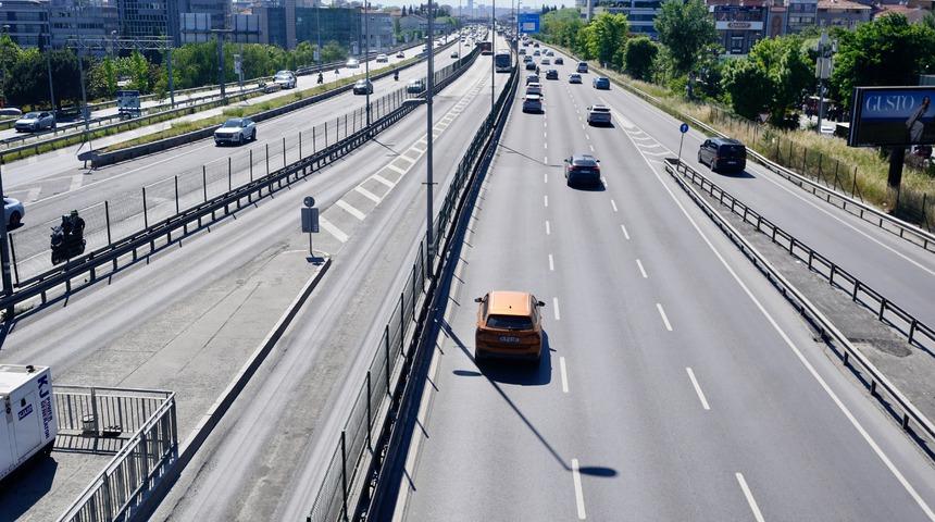 İstanbul trafiğine bayram etkisi! Yollar boş kaldı