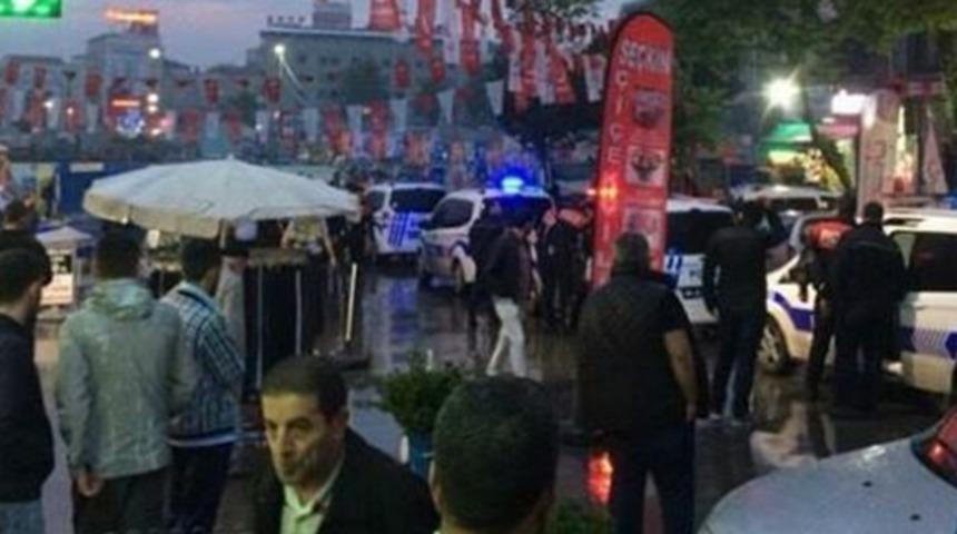 İYİ Parti seçim standına bıçaklı saldırı