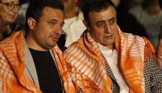  T&uuml;rk&uuml;c&uuml; Mahmut Tuncer'in oğlu siyaseti bıraktı