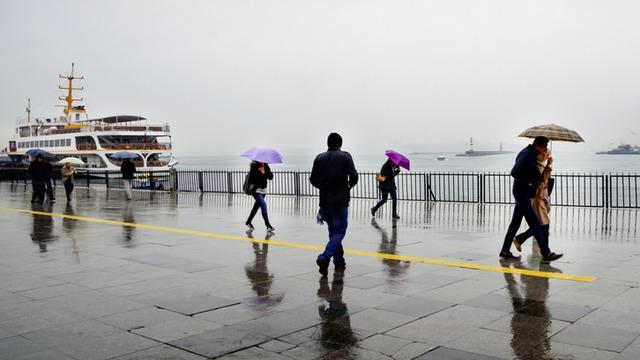 Yağmura yakalandığınızda hayat kurtaracak 10 tüyo