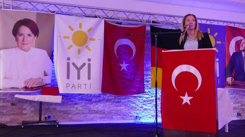 İyi Parti Avrupa Gönüllüleri toplandı: 1500 müşahit bulmamız gerek