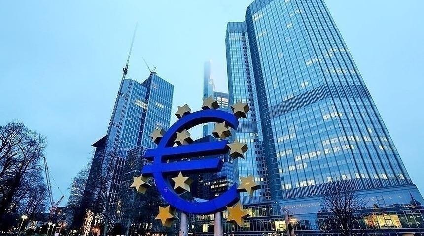ECB Başekonomisti: 'Enflasyon ve b&uuml;y&uuml;me tahminlerini g&uuml;ncelleyeceğiz'