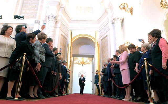 Putin yemin etti, yeni dönemine resmen başladı