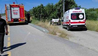 Edremit&rsquo;te kontrolden &ccedil;ıkan otomobil savruldu: 1 &ouml;l&uuml;, 3 yaralı