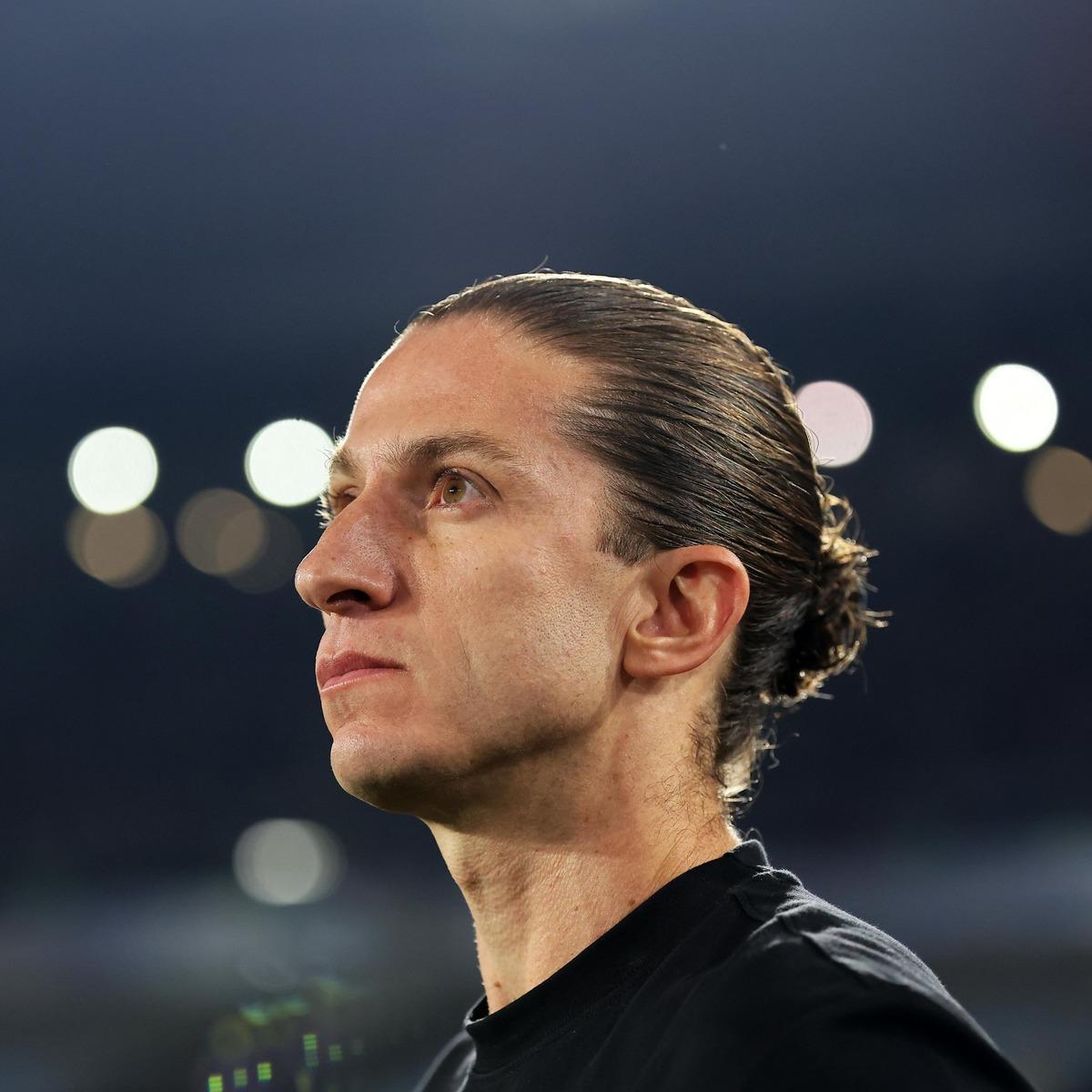 Fenerbahçe elinden kaçırmıştı! Beşiktaş Filipe Luis e imza attırıyor 1