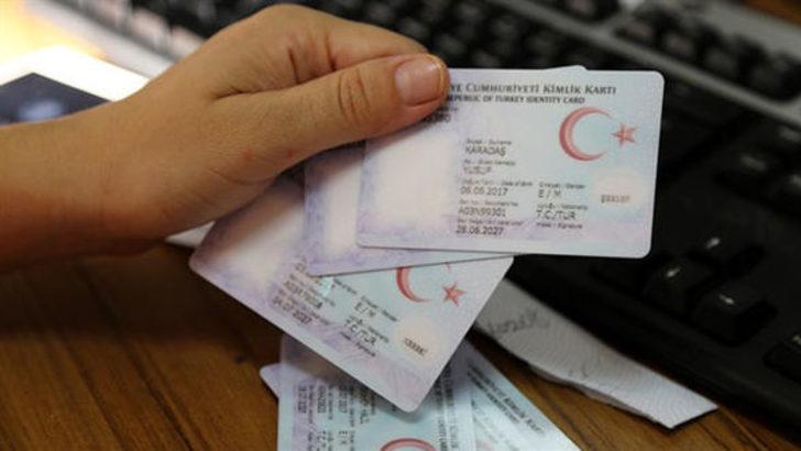 Soyadını değiştirmek isteyenlere müjde! Yargıtay'dan flaş ad ve soyad kararı