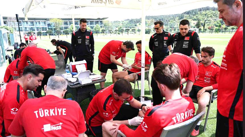 Milli oyuncular, testten ge&ccedil;ti