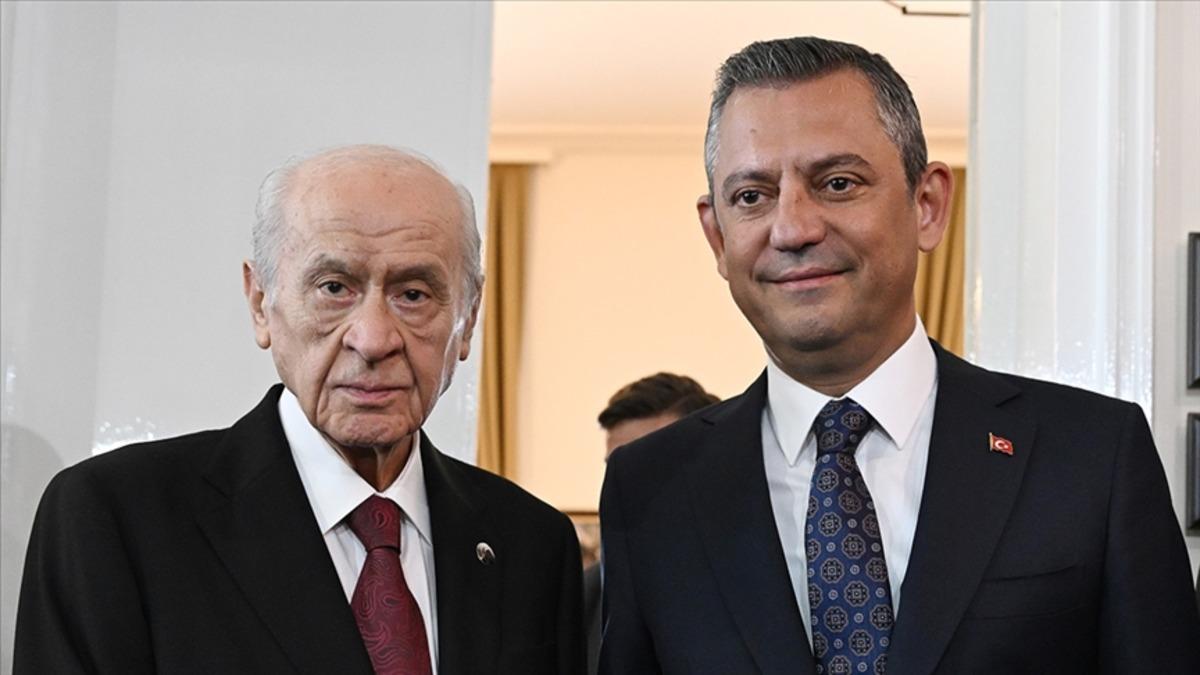 Devlet Bahçeli, Özgür Özel ile telefonda görüştü