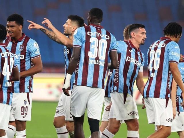 Trabzonspor'da yıldız isim kul&uuml;p rekoruyla transfer oluyor!
