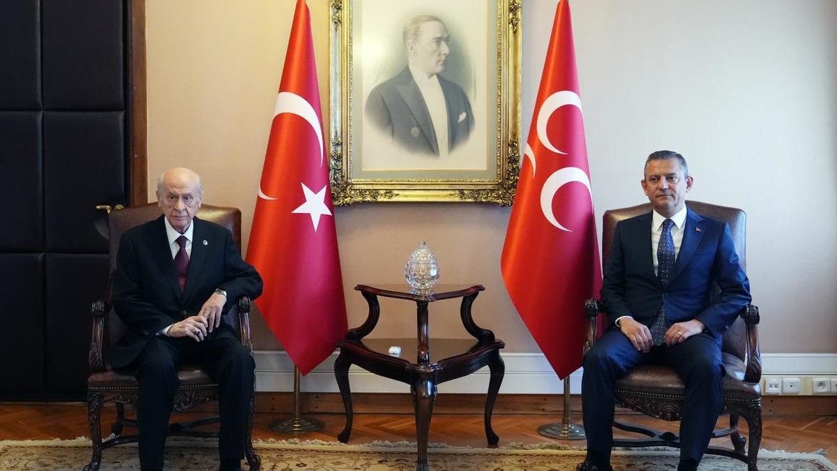 Devlet Bahçeli, Özgür Özel ve Kemal Kılıçdaroğlu ile görüştü 1