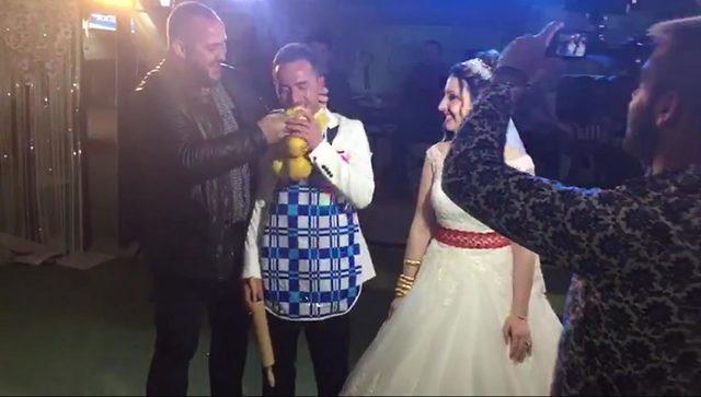 Damada arkadaşları merdane, ayva, &ouml;nl&uuml;k taktı 3