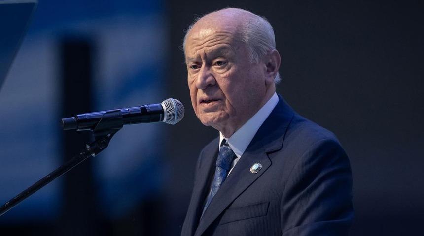 Bah&ccedil;eli'den CHP'ye 4 maddelik &ouml;neri! Arınma &ccedil;ağrısı yapıp kongre tarihi verdi