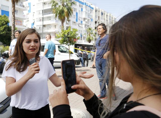 Şüpheli pakete müdahaleyi erik yiyerek izlediler