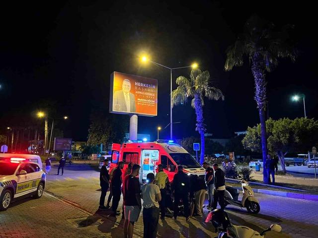 Ön tekeri patlayan motosikletin sürücüsü yola savrularak ağır yaralandı 1