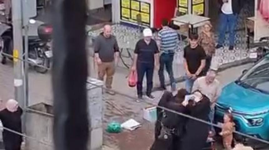 Bursa&rsquo;da dilencilerin &rsquo;yer kavgası&rsquo; kamerada