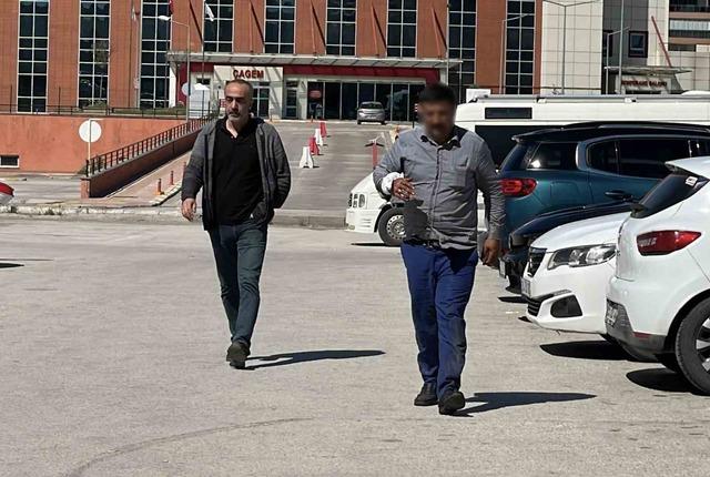 Sivas’ta acemi kasaplar hastanenin yolunu tuttu 1