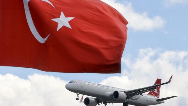 Türkiye'deki havalimanları 5 yılda 8 milyondan fazla uçağı ağırladı