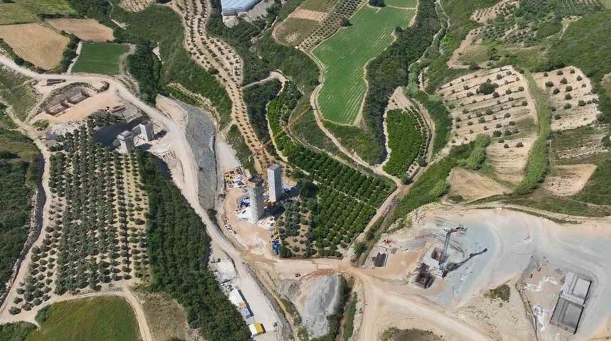 2,5 saatlik Antalya-Alanya yolu 36 dakikaya inecek