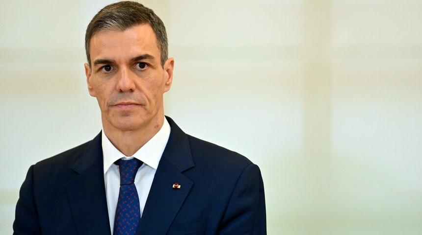 Son dakika | Başbakan Sanchez'in liderliğindeki Sosyalist Parti'ye polis baskını