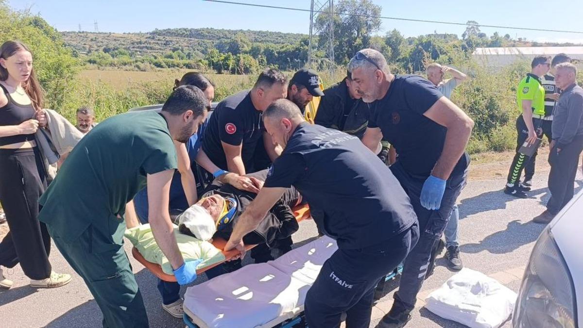 Futbolcu Furkan Perker tatil yolunda kaza geçirdi! 5 kişi yaralandı 3