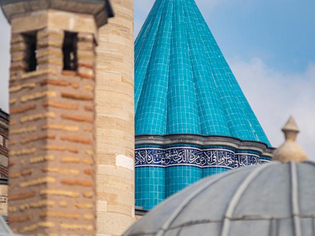 T&uuml;rk'&uuml;n rengi şimdi İstanbul Boğazı'nı kapladı! İşte tarihi