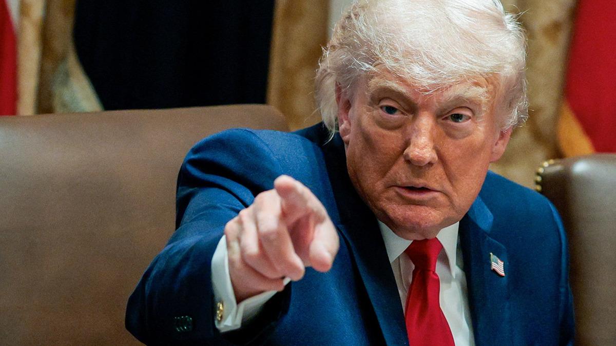 Bu sefer Umman'ı tehdit etti! Trump: "Yoksa havaya uçuracağız"
