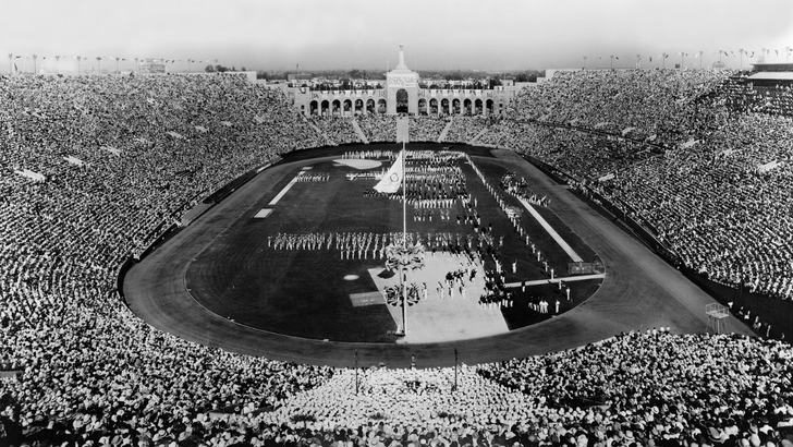 Brezilya h&uuml;k&uuml;meti 1932 Los Angeles Olimpiyatlarına katılacak sporcularının masraflarını karşılamak i&ccedil;in nasıl bir &ccedil;&ouml;z&uuml;m bulmuştur?