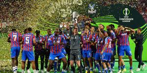 Crystal Palace finalde Vallecano'yu devirerek şampiyon oldu!