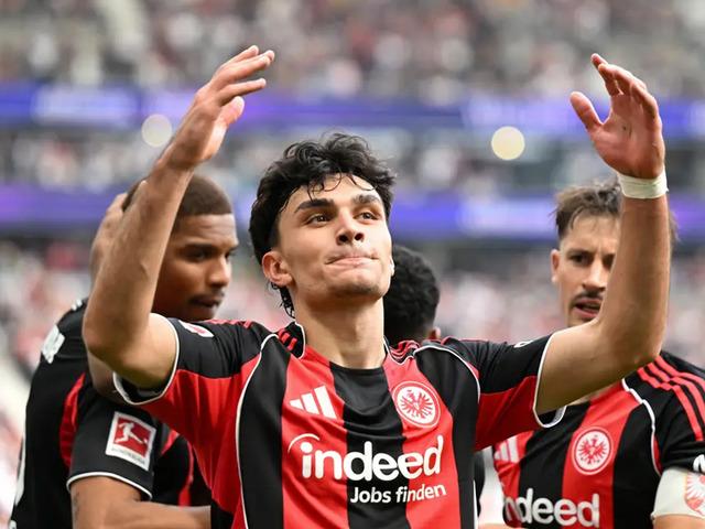 Galatasaray'da 10 numara harekatı! Silva el yaktı, rota Can Uzun
