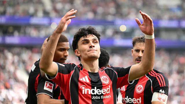 Galatasaray'da 10 numara harekatı! Silva el yaktı, rota Can Uzun