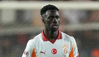 Galatasaray'da Davinson Sanchez kararı! Cazip teklife onay &ccedil;ıktı