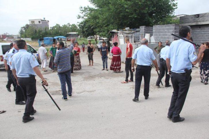 Adana'da 'Cono'lar ortalığı birbirine kattı! G2