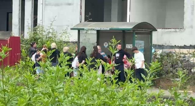Karşı şeride savrulan otobüs faciayı kıl payı atlattı 1