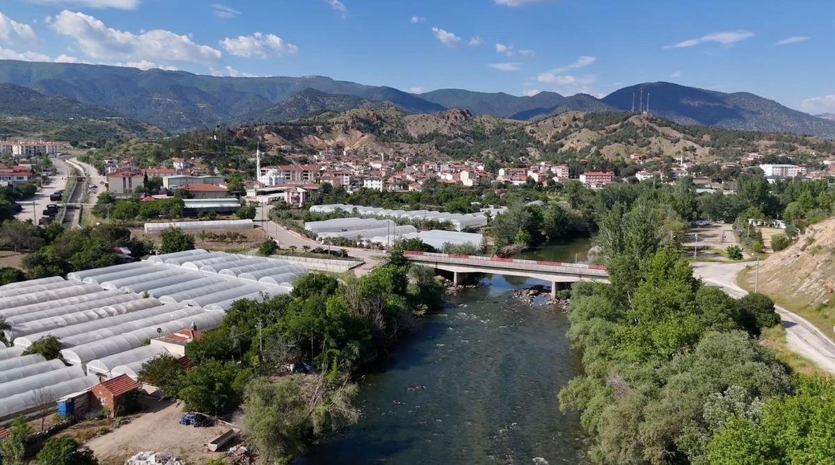 T&uuml;rkiye nin en sıcak yeri: Bayramda rekor kırdı! 46 dereceye ulaştı 4