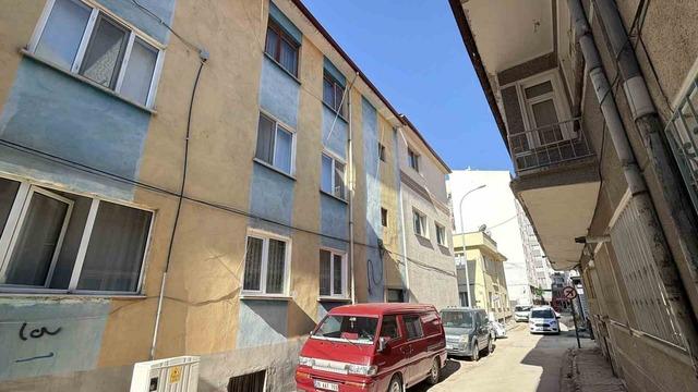 Evinde hareketsiz bulunan şahsın ölümü şüpheli bulundu