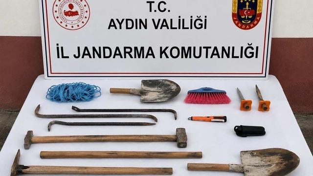 Magnesia Antik Kenti’nde kaçak kazıya suçüstü: 3 şüpheli yakalandı