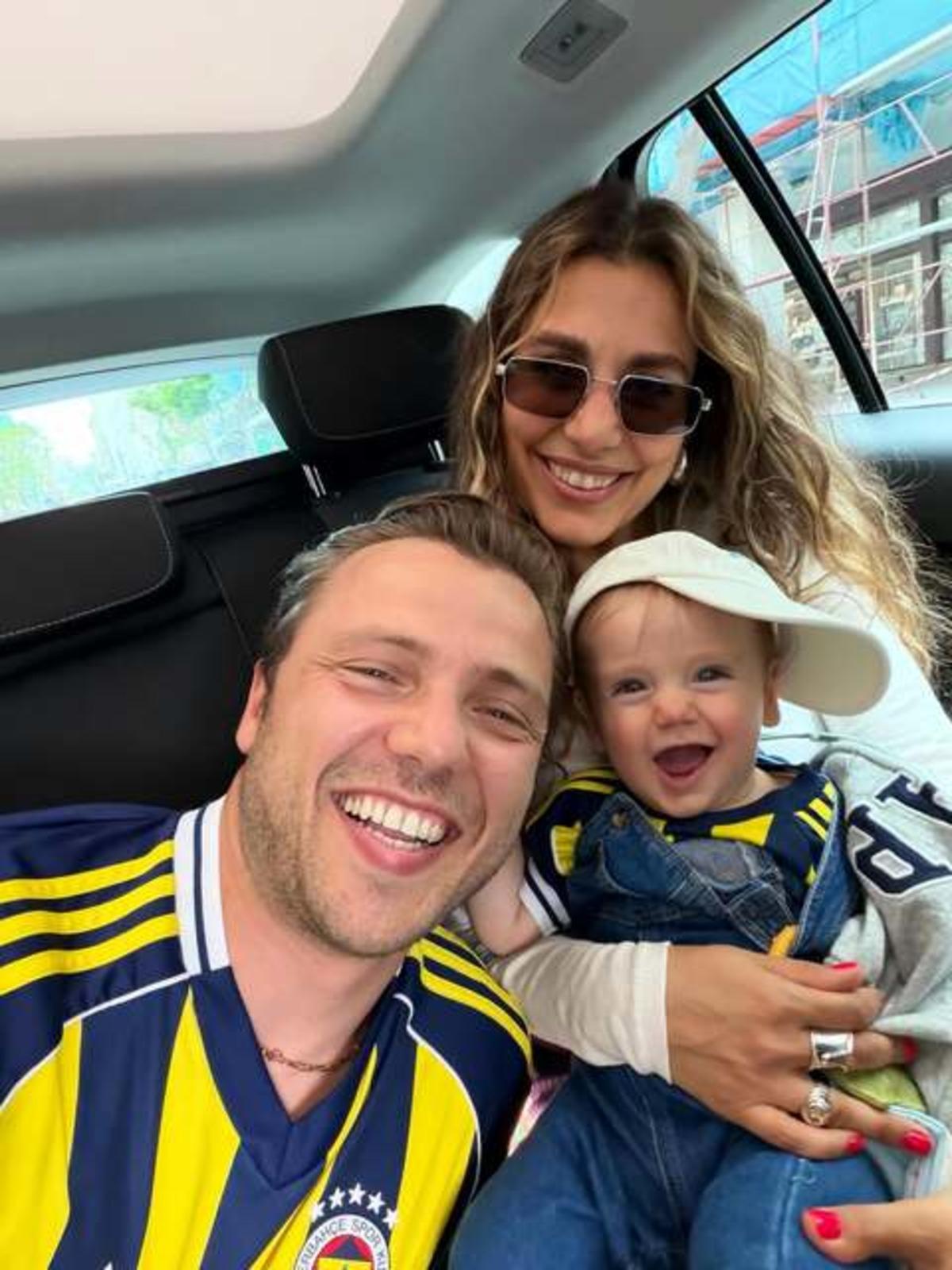 Tolga Sarıtaş oğlu Ali nin yüzünü ilk kez gösterdi! Babasının kopyası 3